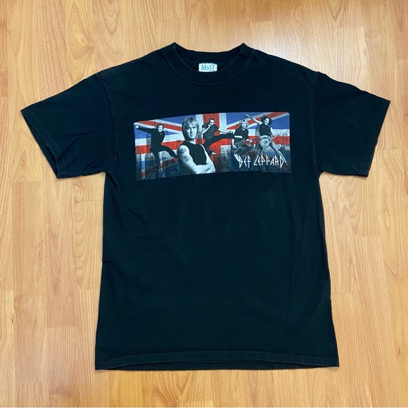 Other - Vintage Def Leppard 2002 Union Jack Y2K Black T-Shirt Size Men’s Medium